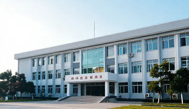 课程资源选型关注点：教学实施中的关键考量